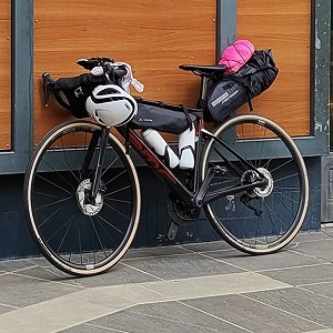 Rennrad + 3 kleine Radtaschen