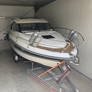 Motorboot Finn Marine Grandezza 27 OC auf Trailer