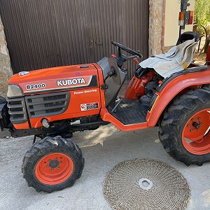 Kubota 2400