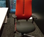 2 krzesla komputerowe