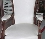 2 Antik Sesseln