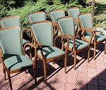 8 krzeseł tapicerowanych