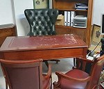 despacho, sillon, dos confidentes, mesa y dos archivadores