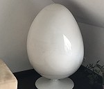 Fotel w kształcie jajka :)