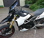 aprilia dorsoduro 750cc motocykl