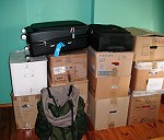 Kartony, walizka, torba