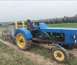 Traktor (samoróbka bez kabiny) + osprzęt x 1, sadzarka do ziemniaków x 1, kopaczka do ziemniaków x 1